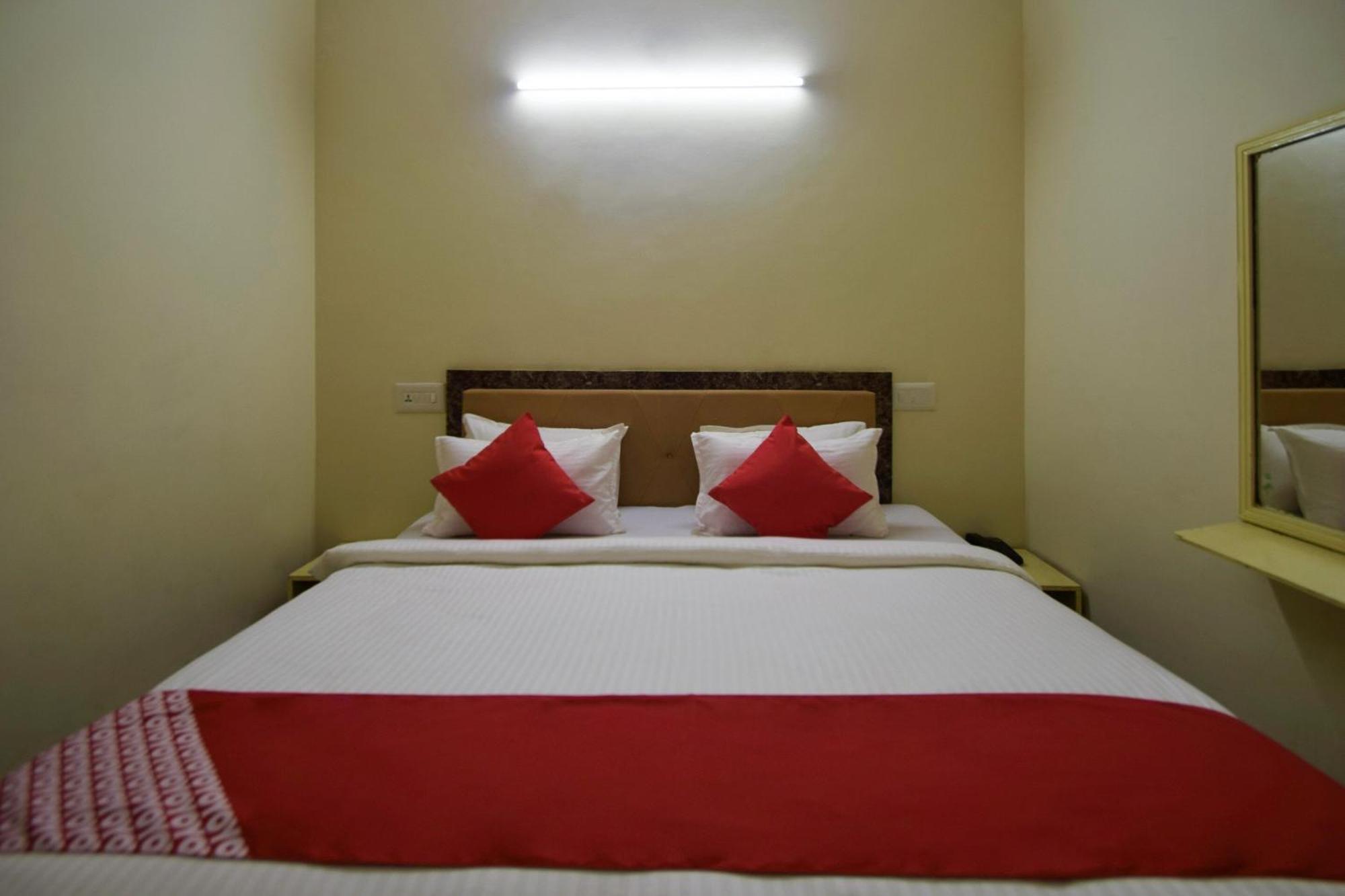 Hotel O Seema Udaipur Bagian luar foto