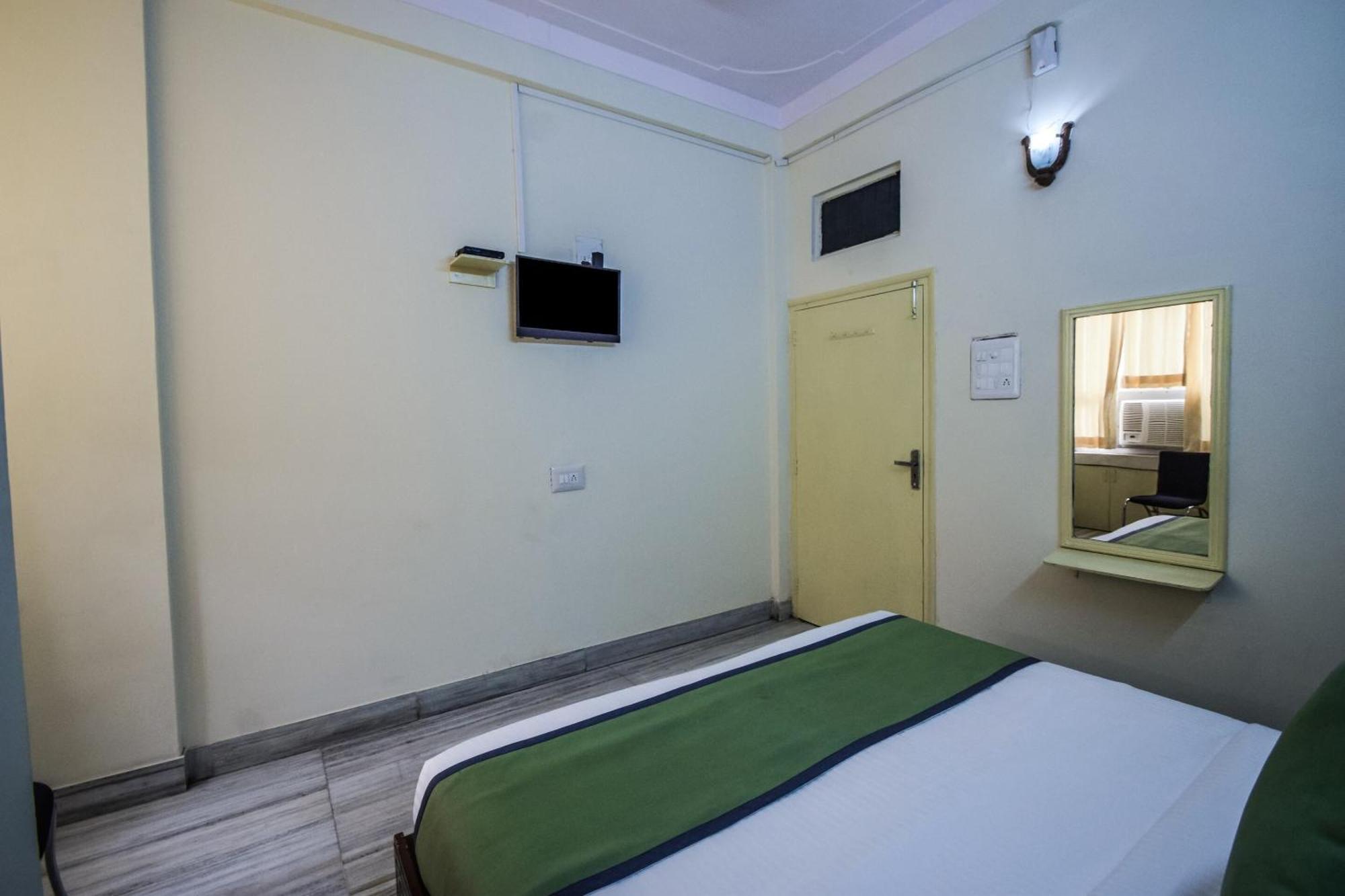 Hotel O Seema Udaipur Bagian luar foto